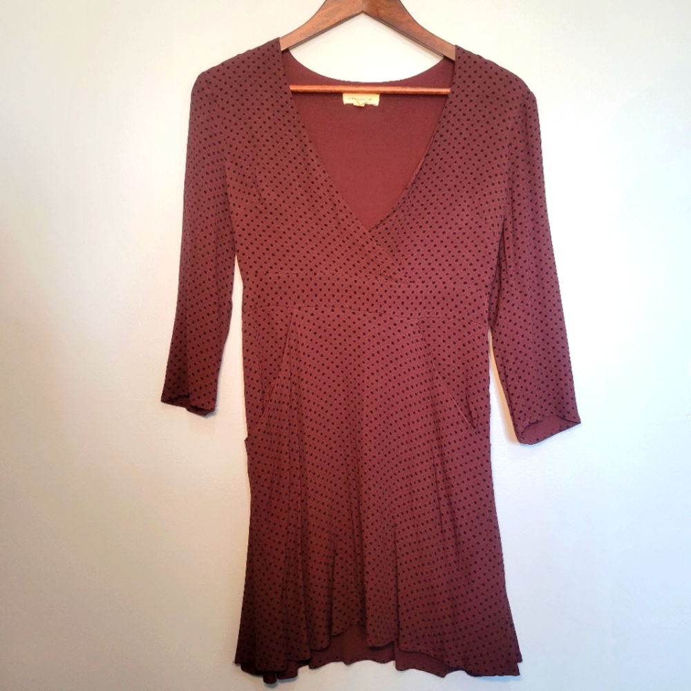 Silence + Noise Burgundy Polka Dot Mini Dress Plunge Neck‎ Womens Size 0
